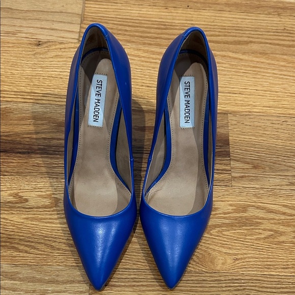 Steve Madden Shoes - Steve Madden Vibrant Blue Pointed Heels